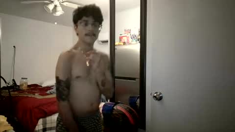 Snapshot of xxjasoneecxx chatting on 10/12/25, 04:11 XxJasoneecxX online show from 10/12/25, 04:11