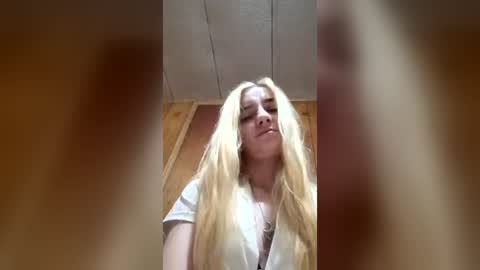 xxjessiebugxx online show from 07/08/26, 04:17