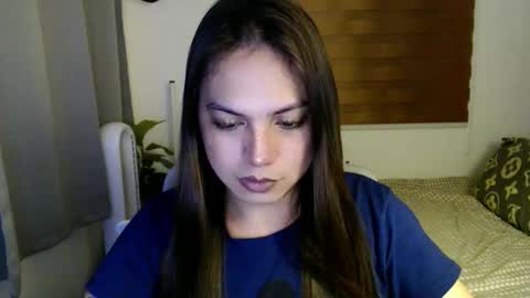 Snapshot of xxjulielovesyouxx chatting on 09/16/25, 06:53 July online show from 09/16/25, 06:53