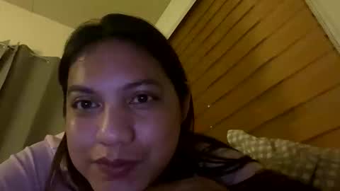 Snapshot of xxjulielovesyouxx chatting on 11/04/25, 05:45 July online show from 11/04/25, 05:45