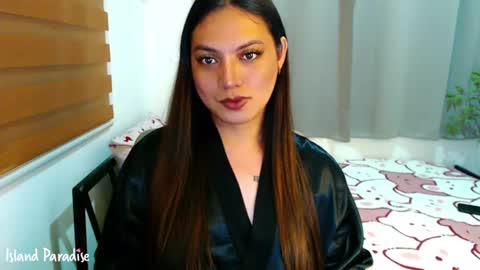 Snapshot of xxjulielovesyouxx chatting on 06/22/26, 12:13 July online show from 06/22/26, 12:13