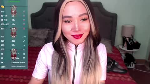 Kagura online show from 12/23/24, 12:41