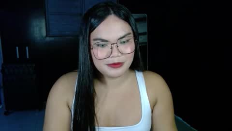 Snapshot of xxkylie_smithxx chatting on 10/14/25, 08:09 Kylie Smith online show from 10/14/25, 08:09