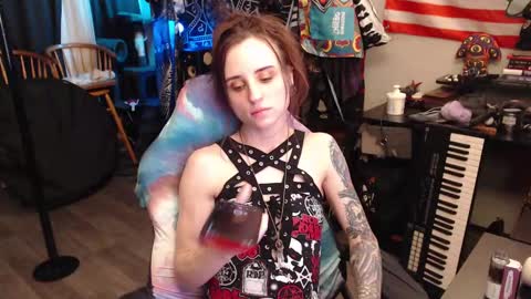 Lilith online show from 09/29/25, 03:22