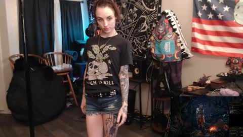 Lilith online show from 10/04/25, 03:15