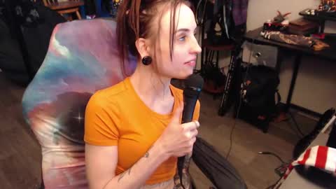 Lilith online show from 10/08/25, 02:09