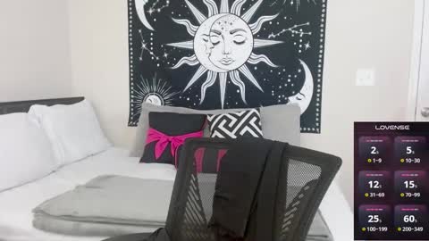 Snapshot of xxlittlemiss95xx chatting on 02/11/25, 07:02 Natalie Jade online show from 02/11/25, 07:02