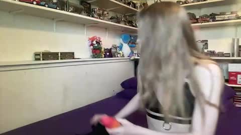 Snapshot of xxloveanastasia chatting on 10/17/25, 05:26 LoveAnastasia online show from 10/17/25, 05:26