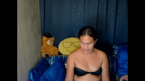 Snapshot of xxloveheart chatting on 09/13/25, 11:32 xxloveheart online show from 09/13/25, 11:32