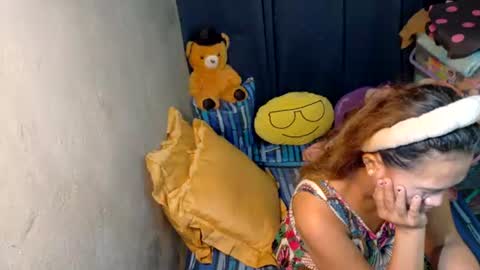 Snapshot of xxloveheart chatting on 12/01/25, 10:04 xxloveheart online show from 12/01/25, 10:04