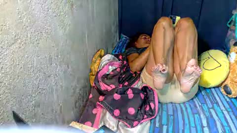 Snapshot of xxloveheart chatting on 12/17/25, 09:10 xxloveheart online show from 12/17/25, 09:10