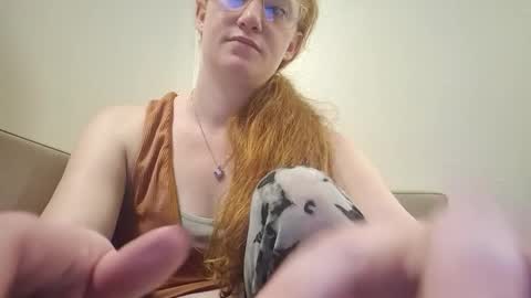 Snapshot of xxmariebliss chatting on 04/17/26, 02:09 xxmariebliss online show from 04/17/26, 02:09