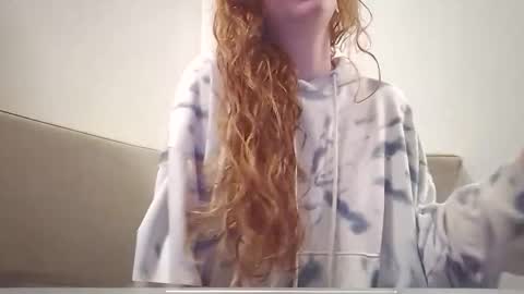 Snapshot of xxmariebliss chatting on 04/26/26, 10:40 xxmariebliss online show from 04/26/26, 10:40