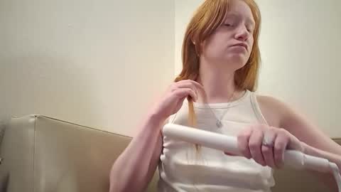 Snapshot of xxmariebliss chatting on 05/29/26, 12:58 xxmariebliss online show from 05/29/26, 12:58