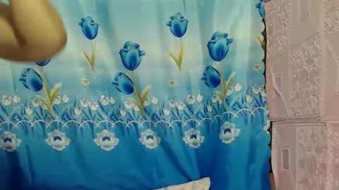 Snapshot of xxolevia chatting on 10/28/25, 07:34 xxolevia online show from 10/28/25, 07:34