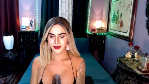 urperfection kelly online show from 01/12/25, 01:58