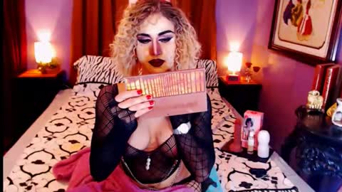 urperfection kelly online show from 02/04/25, 03:22