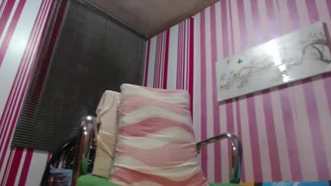 Snapshot of xxrowenatastycockforyouxx chatting on 02/27/25, 02:53 xxrowenatastycockforyouxx online show from 02/27/25, 02:53