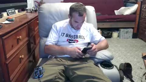 Snapshot of xxscubastevexxx chatting on 10/01/25, 01:55 xxScubaStevexx online show from 10/01/25, 01:55