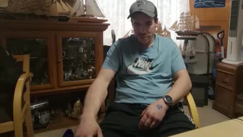 xxScubaStevexx online show from 03/29/26, 10:21