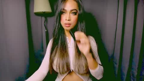 Lara online show from 01/16/25, 05:12