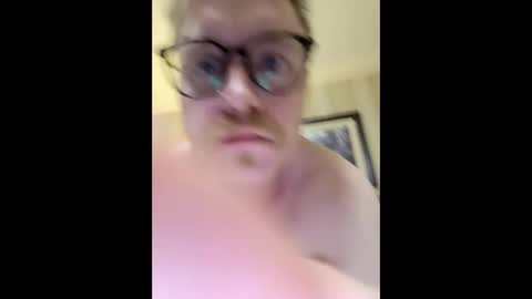 xxsexyblondeboyxx online show from 12/19/24, 08:56