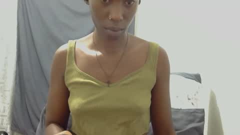 Snapshot of xxsexytalia28 chatting on 02/28/25, 06:41 xxsexytalia28 online show from 02/28/25, 06:41