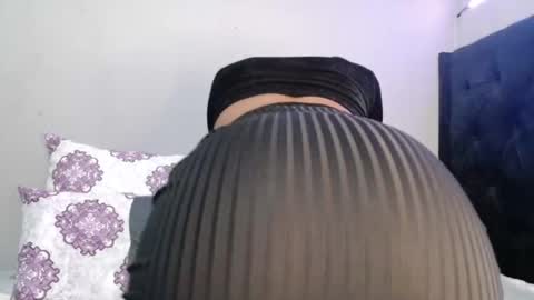 Snapshot of xxsexytalia28 chatting on 10/30/25, 07:14 xxsexytalia28 online show from 10/30/25, 07:14