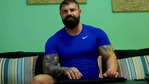 Xtream Leonard online show from 02/07/26, 12:20