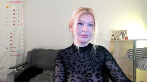 Vi online show from 10/15/25, 09:15