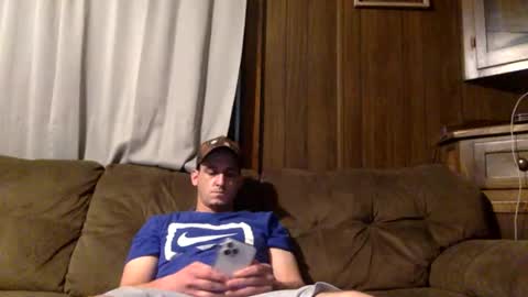 Snapshot of xxvizzyxx chatting on 10/26/25, 02:39 Vizzy online show from 10/26/25, 02:39