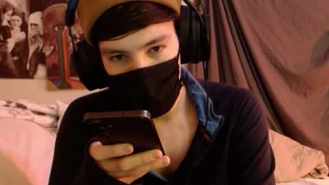 David Fox online show from 12/17/25, 04:18