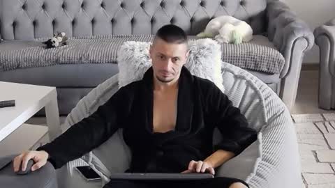 xxx_alejandro online show from 09/28/25, 06:41