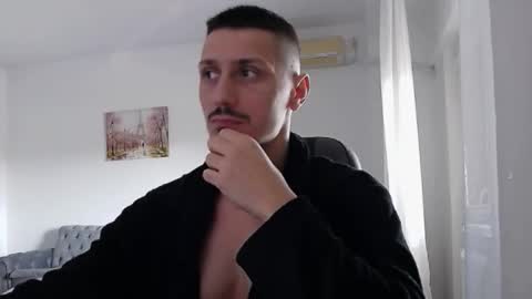 xxx_alejandro online show from 10/17/25, 07:55