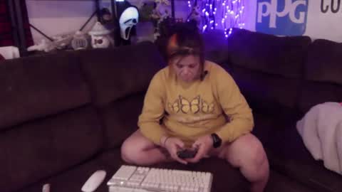 CaliRaeMaxXx online show from 02/18/25, 04:37