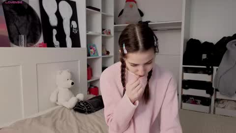 Eva online show from 02/03/26, 06:40