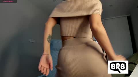 Snapshot of xxx_leila chatting on 03/08/25, 06:10 xxx_leila online show from 03/08/25, 06:10