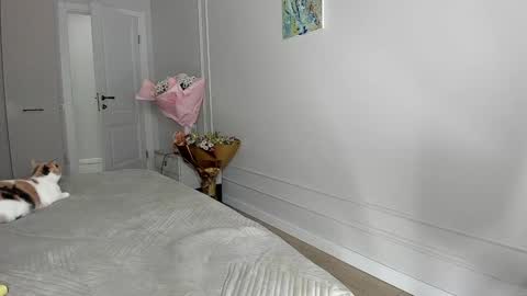 Snapshot of xxx_leila chatting on 11/23/25, 09:53 xxx_leila online show from 11/23/25, 09:53