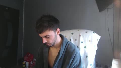 Snapshot of xxxdonpuiuuxxx chatting on 12/01/25, 09:14 xxxdonpuiuuxxx online show from 12/01/25, 09:14