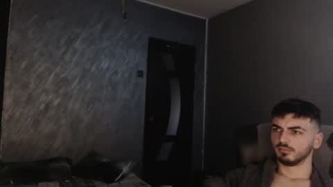 Snapshot of xxxdonpuiuuxxx chatting on 12/16/25, 08:08 xxxdonpuiuuxxx online show from 12/16/25, 08:08