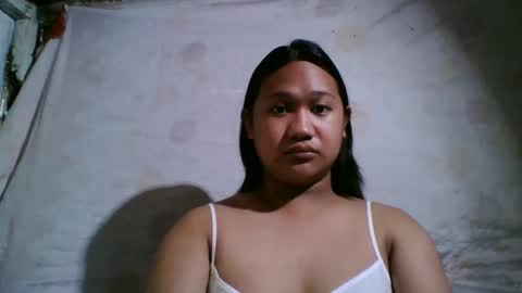 Snapshot of xxxgiganticoliviacummerxxx chatting on 11/23/25, 06:24 OLIVIA online show from 11/23/25, 06:24