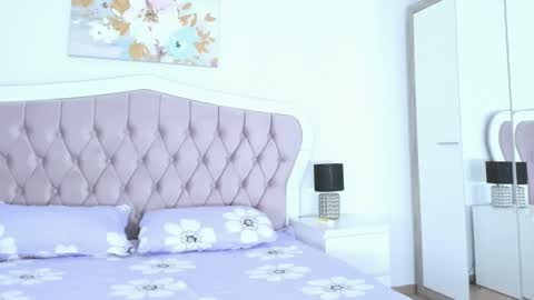 Elvira online show from 03/22/26, 06:28