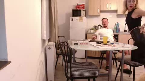 isa and gonzo online show from 11/02/25, 05:48