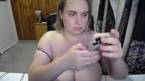 Lana online show from 06/30/26, 02:34