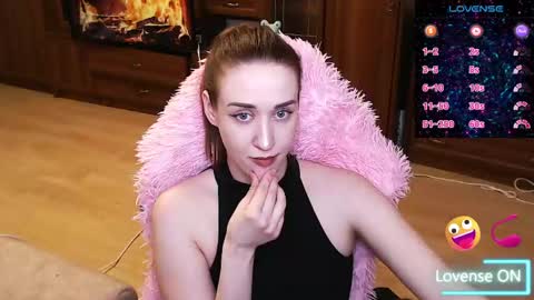 Snapshot of xxxoliviafoxxx chatting on 04/28/26, 10:37 xxxoliviafoxxx online show from 04/28/26, 10:37