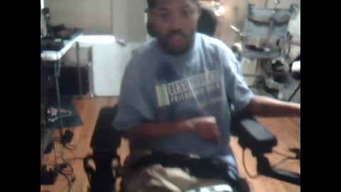 Snapshot of xxxonwheelz chatting on 09/22/25, 09:17 xxxonwheelz online show from 09/22/25, 09:17