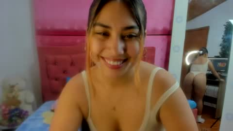 Sara online show from 07/19/26, 01:53