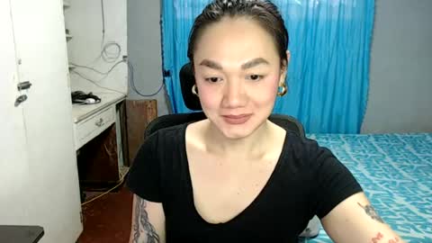 Snapshot of xxxsexydollxxx chatting on 06/26/26, 02:38 Melissa online show from 06/26/26, 02:38