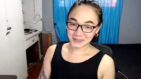 Snapshot of xxxsexydollxxx chatting on 07/14/26, 02:16 Melissa online show from 07/14/26, 02:16