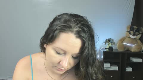 Melany online show from 01/14/25, 03:01